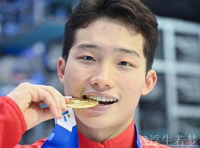 跳水世界杯王宗源勇夺男子3米板冠军 跳水世界杯王宗源勇夺男子3米板冠军